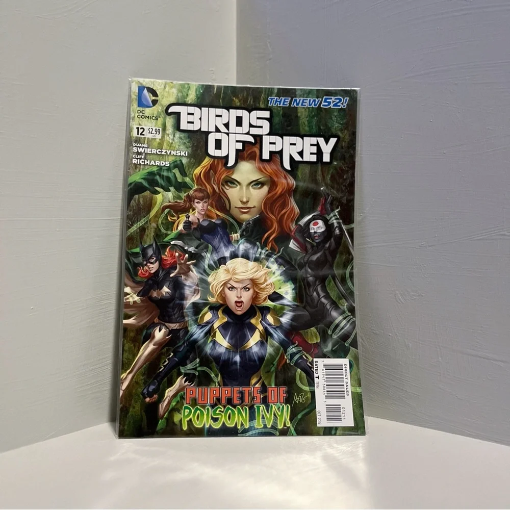 NEW Birds of Prey #12 (Oct 2012) Comic Book